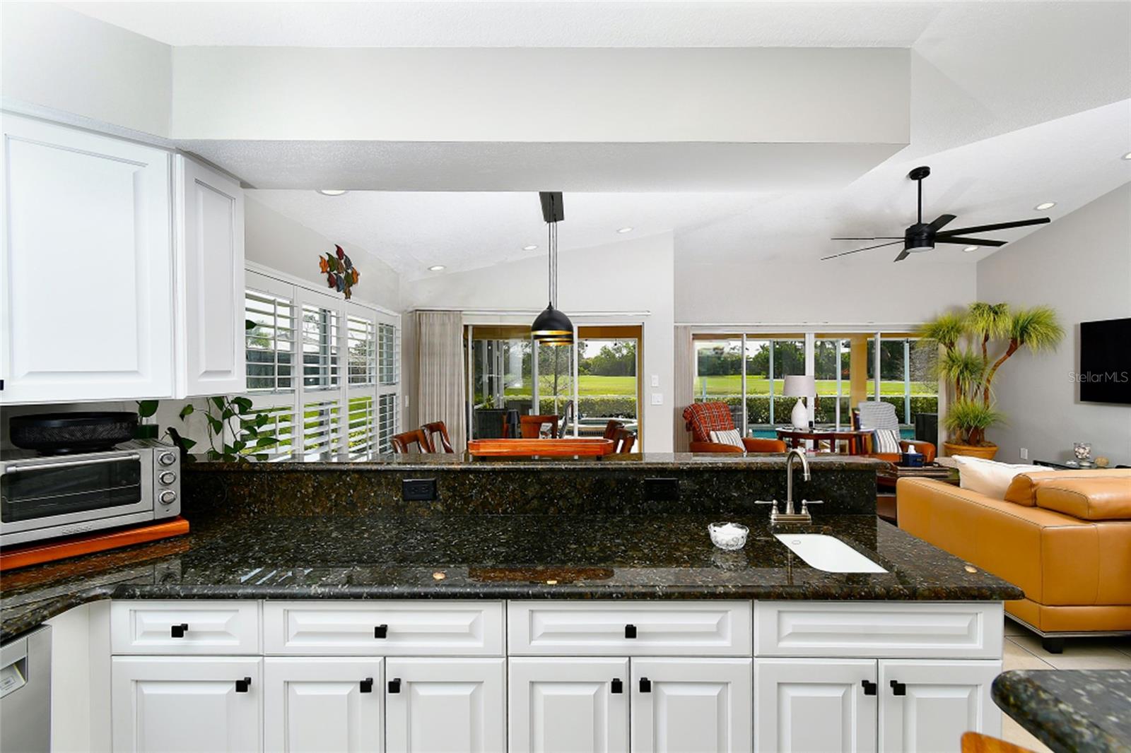 Image 8 of 34 For 3945 Cape Cole Boulevard