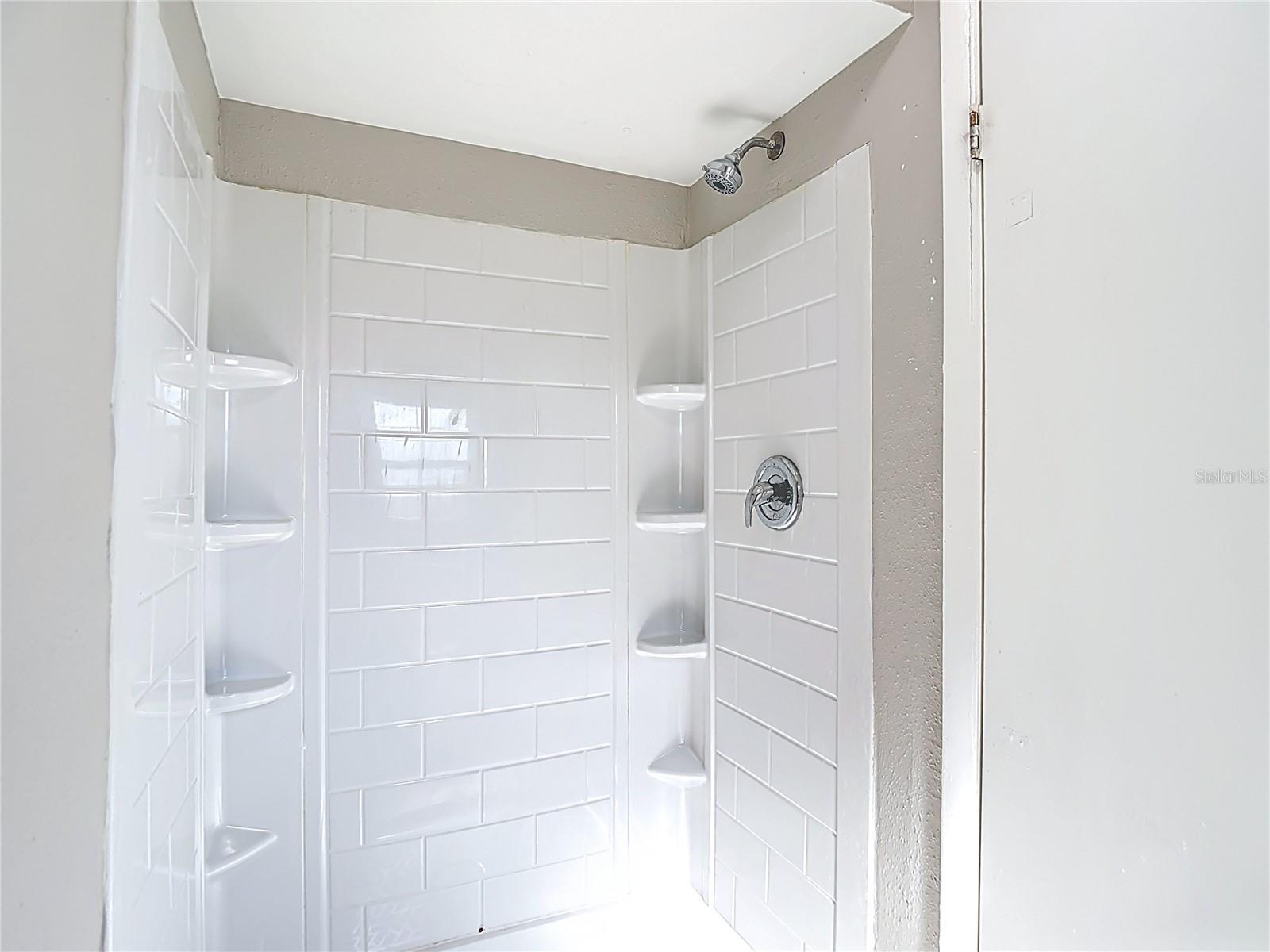 Image 30 of 55 For 11225 Taft Lane