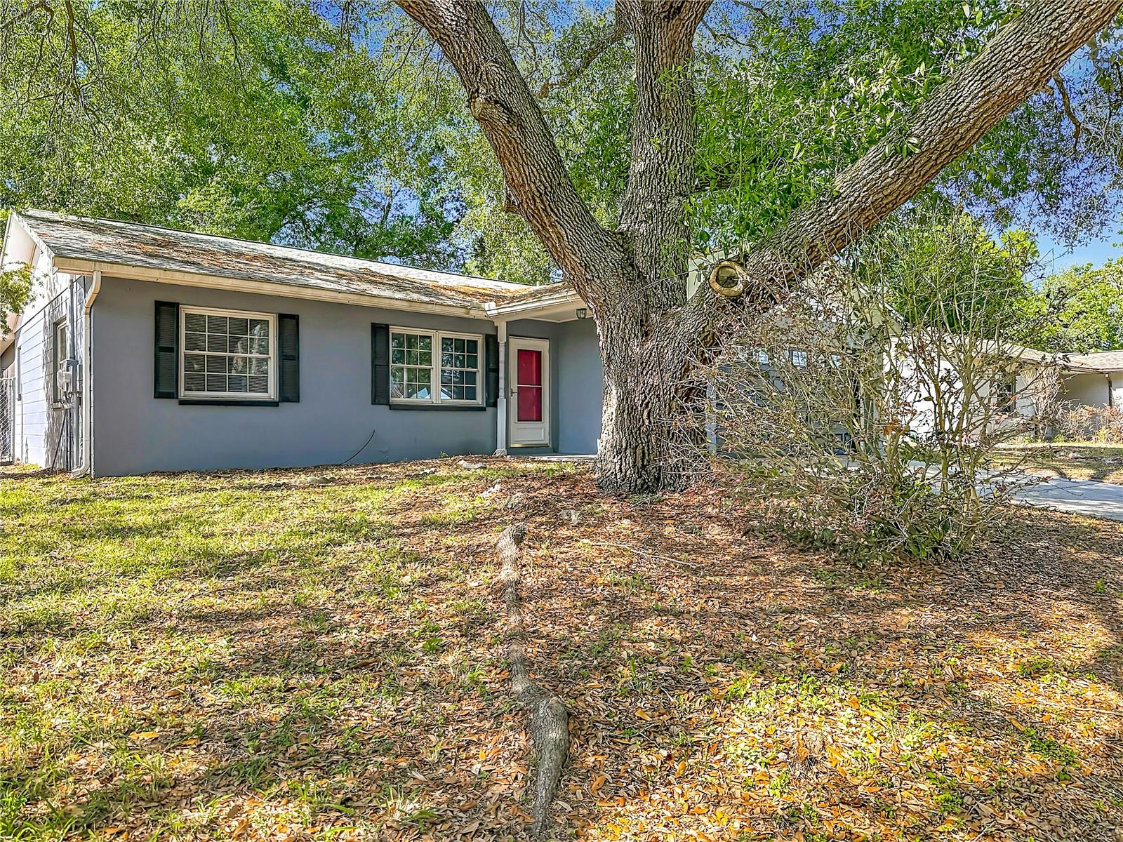 Image 5 of 55 For 11225 Taft Lane