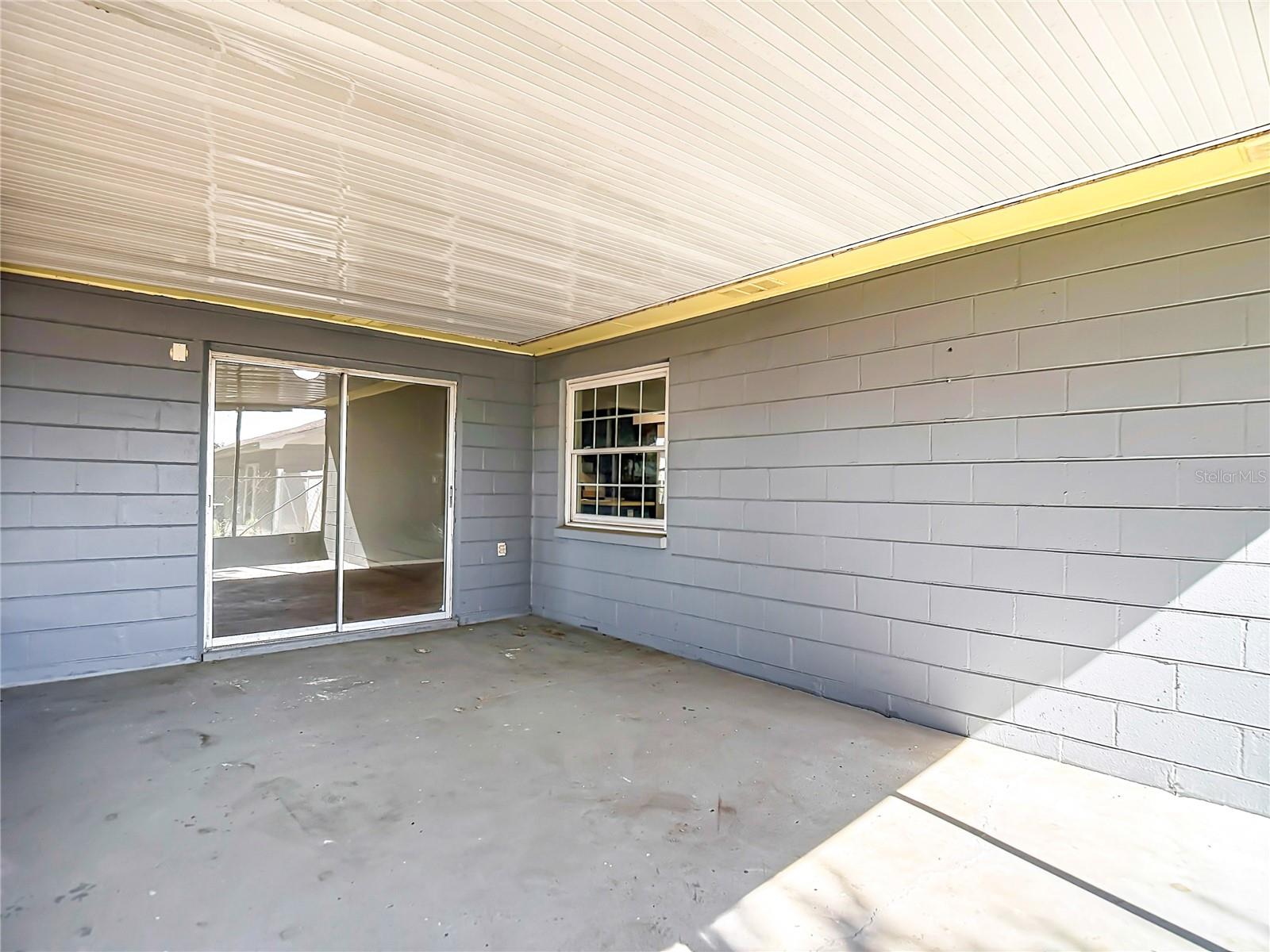 Image 50 of 55 For 11225 Taft Lane