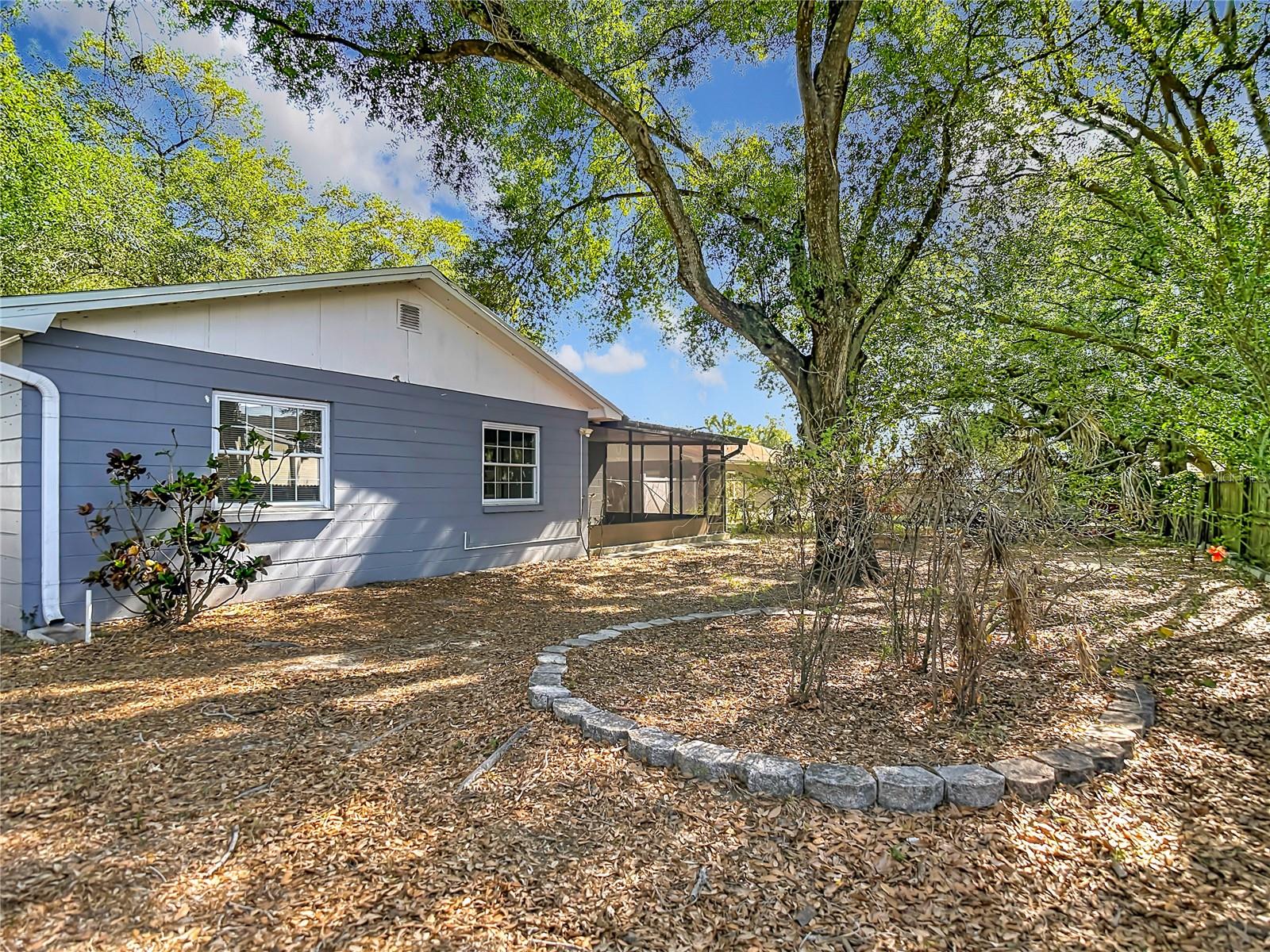 Image 53 of 55 For 11225 Taft Lane