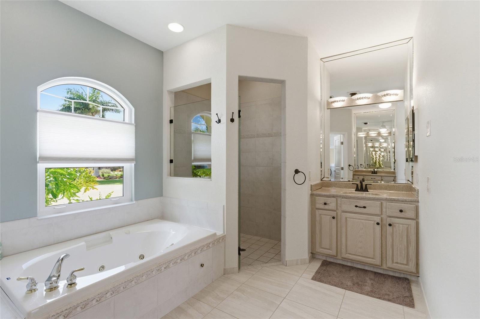 Image 23 of 43 For 1312 Sea Horse Court