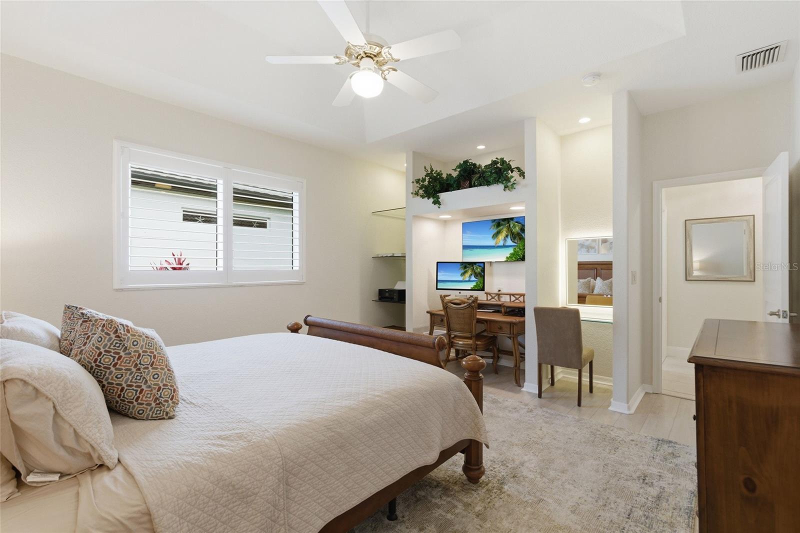 Image 25 of 43 For 1312 Sea Horse Court