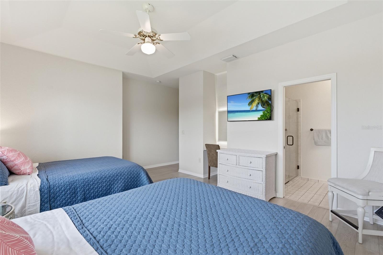 Image 30 of 43 For 1312 Sea Horse Court