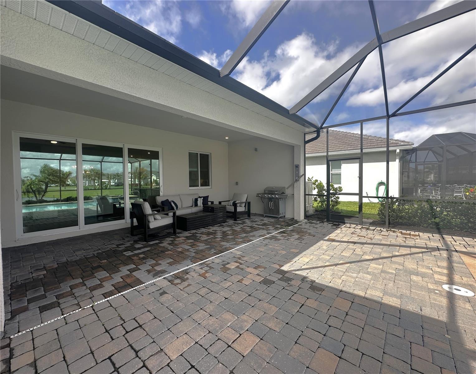 Image 33 of 75 For 14897 Cherry Blossom Way