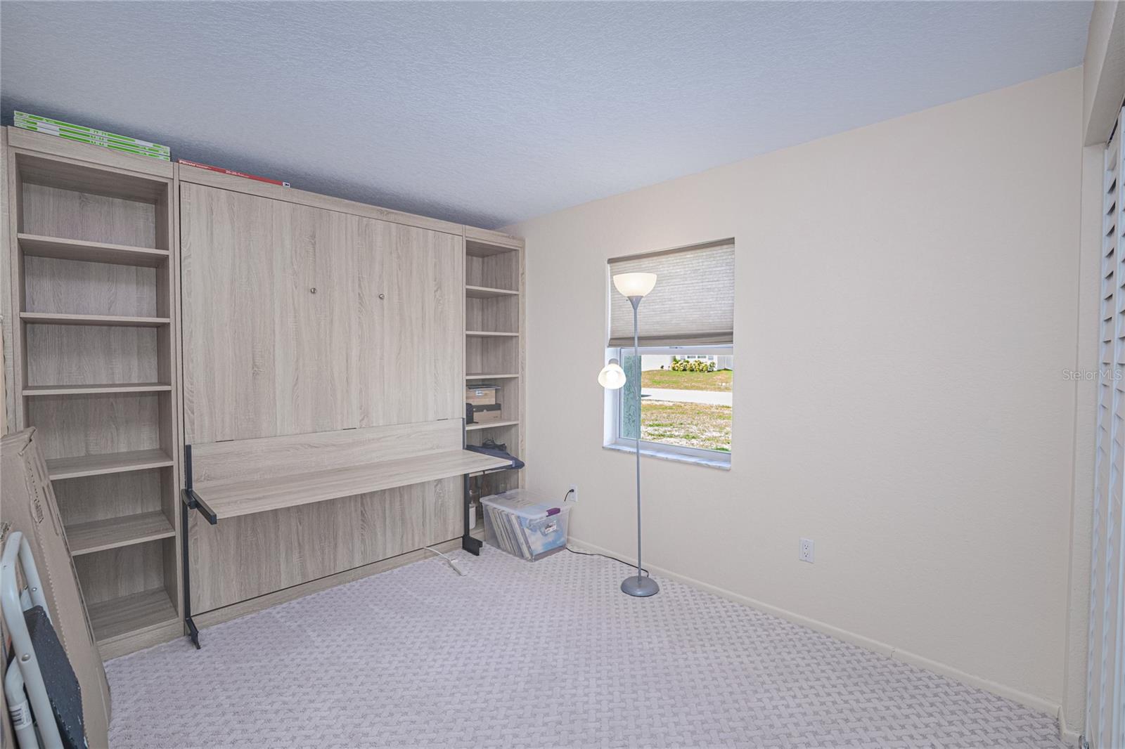 Image 18 of 47 For 390 Tres Lagoas Street