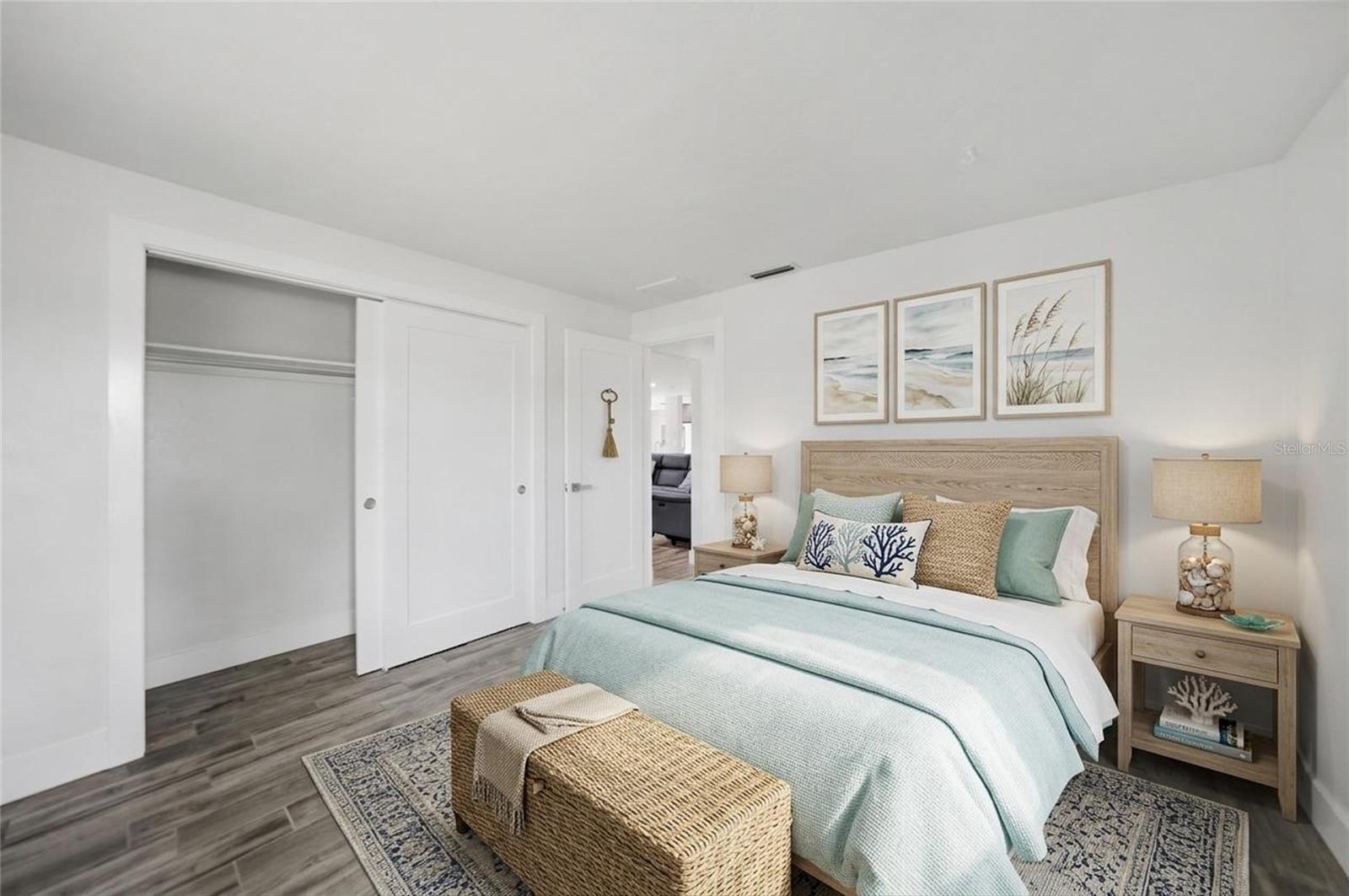 Image 22 of 50 For 380 Coronado Drive