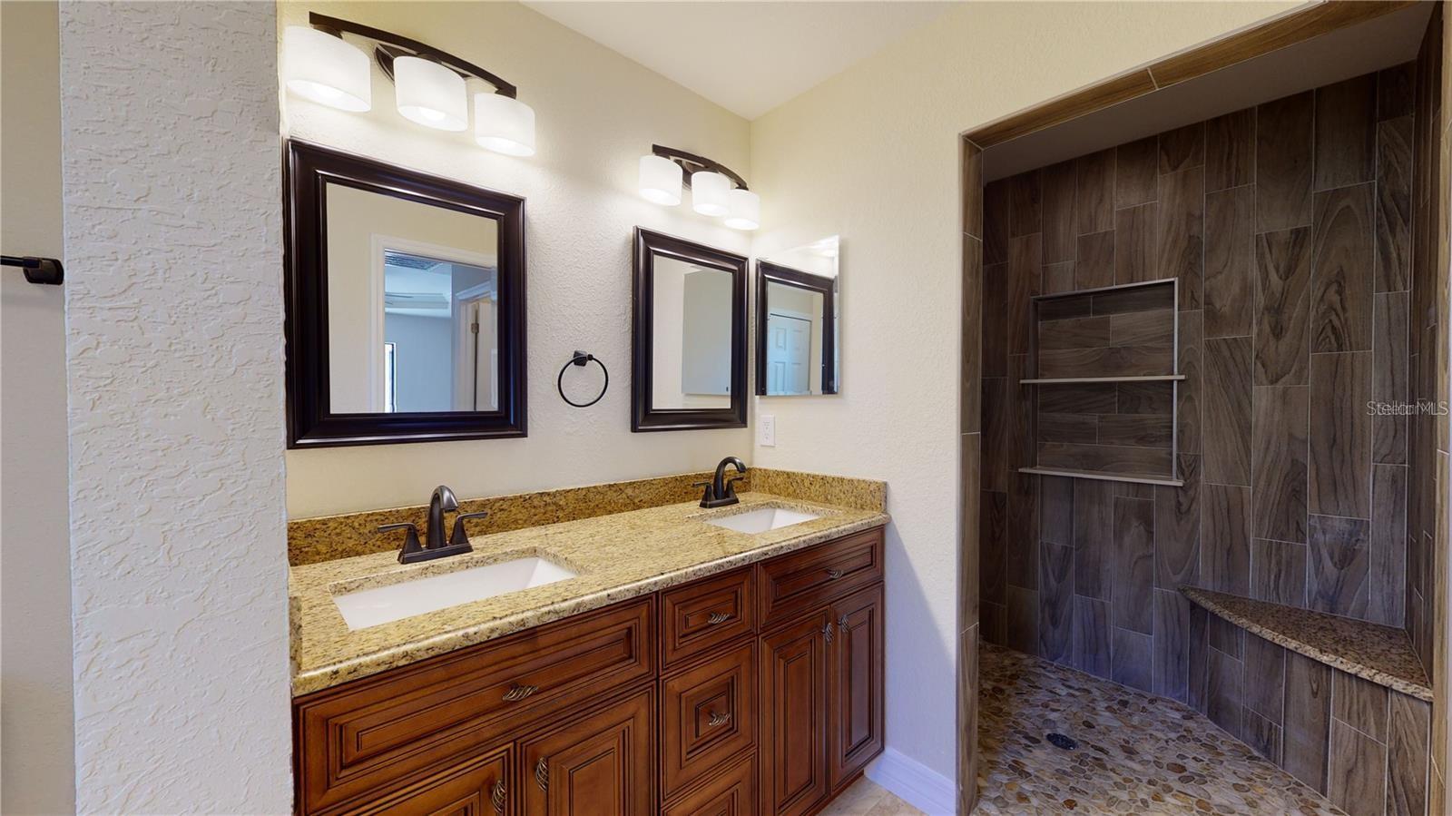 Image 33 of 56 For 4851 Kennett Street