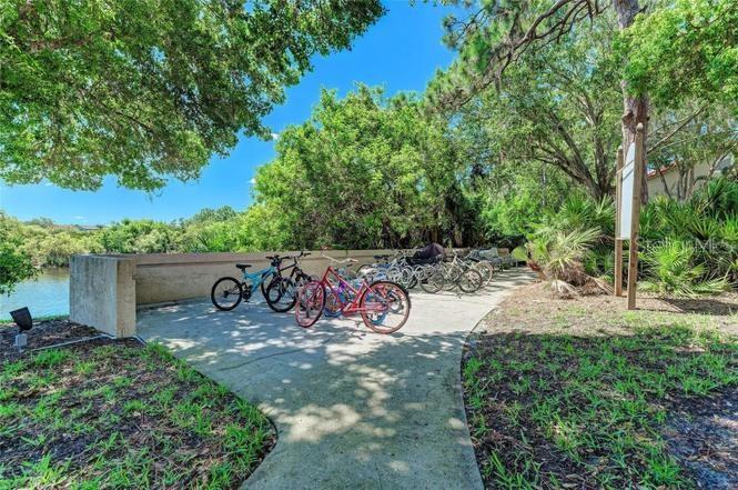 Image 19 of 26 For 4037 Crockers Lake Boulevard 25