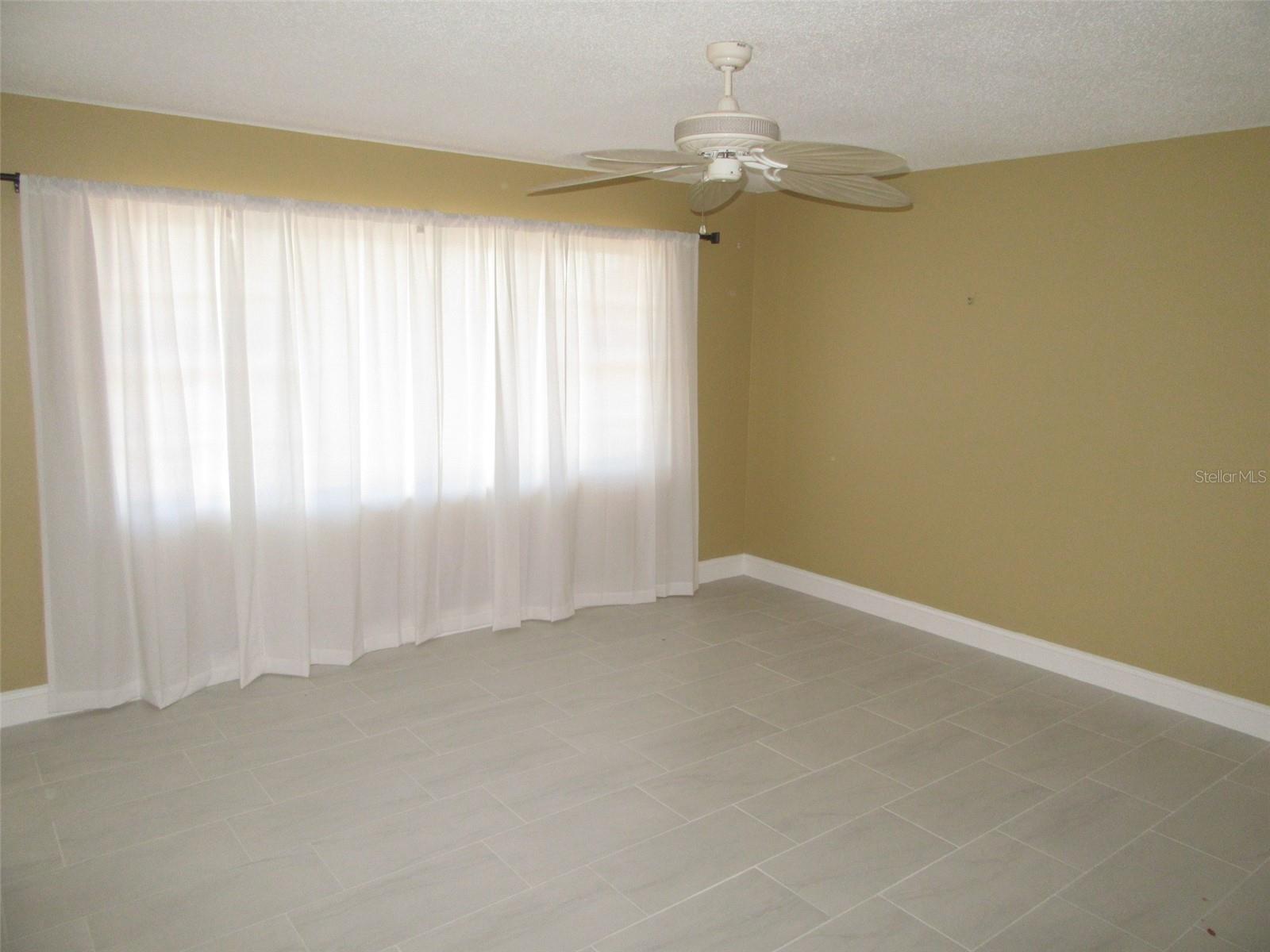 Image 10 of 22 For 4429 Crews Court