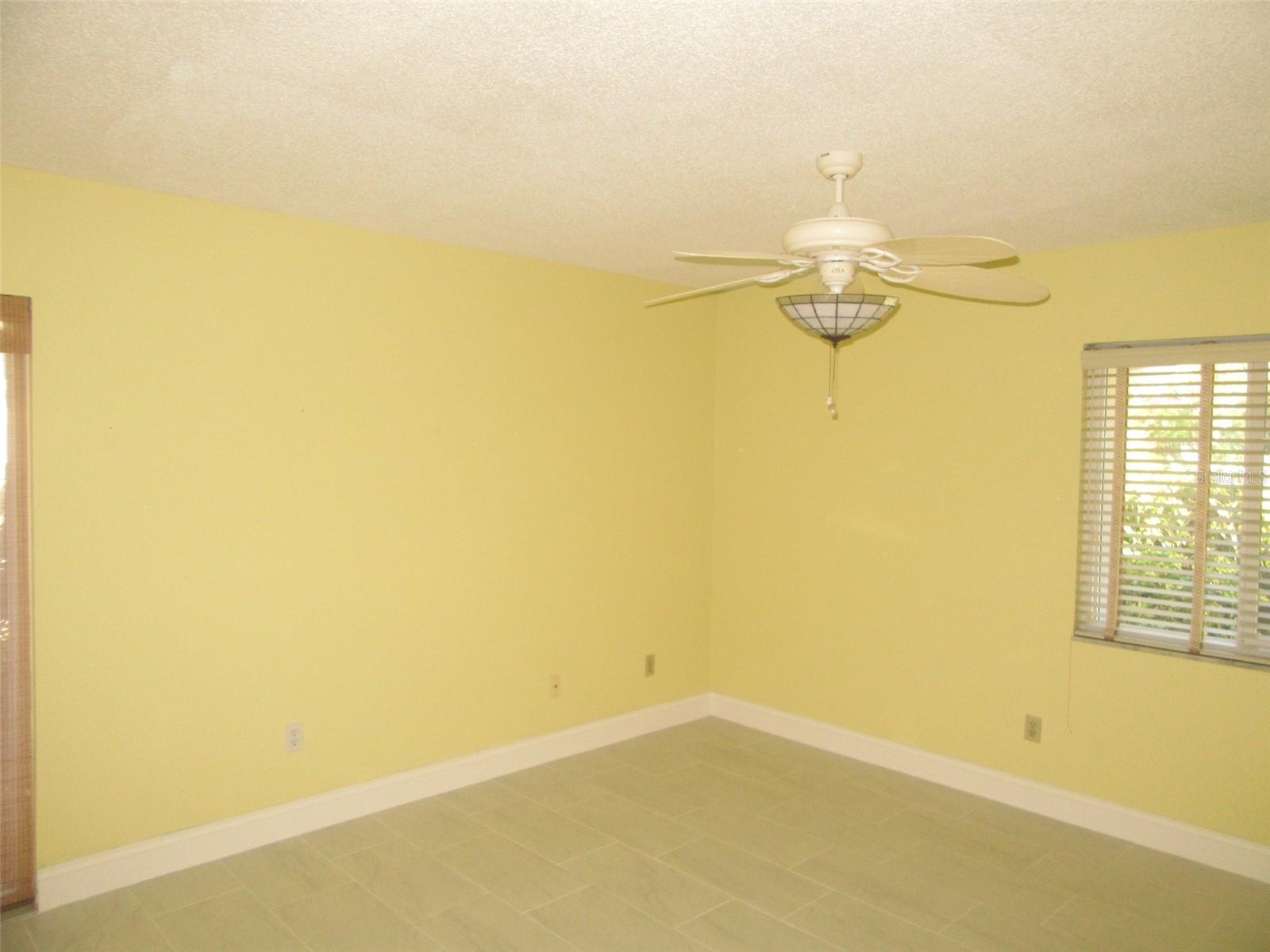 Image 14 of 22 For 4429 Crews Court