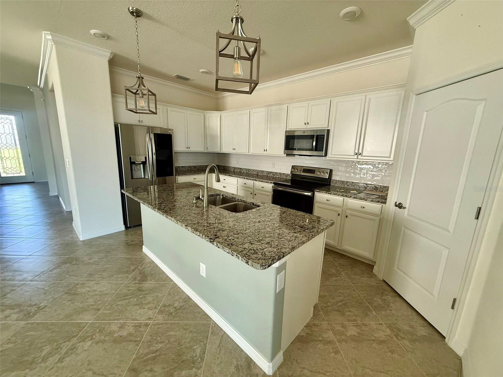 Image 6 of 23 For 15153 Spanish Point Drive