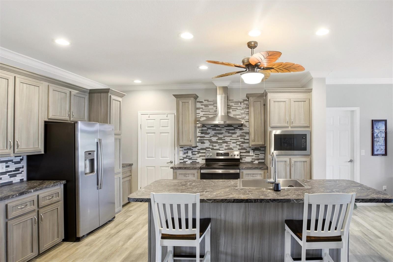 Image 13 of 44 For 4354 Redfish