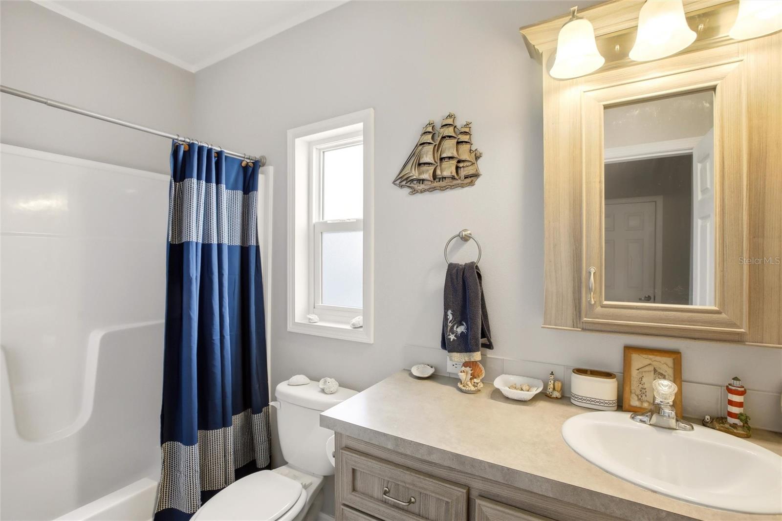 Image 29 of 44 For 4354 Redfish