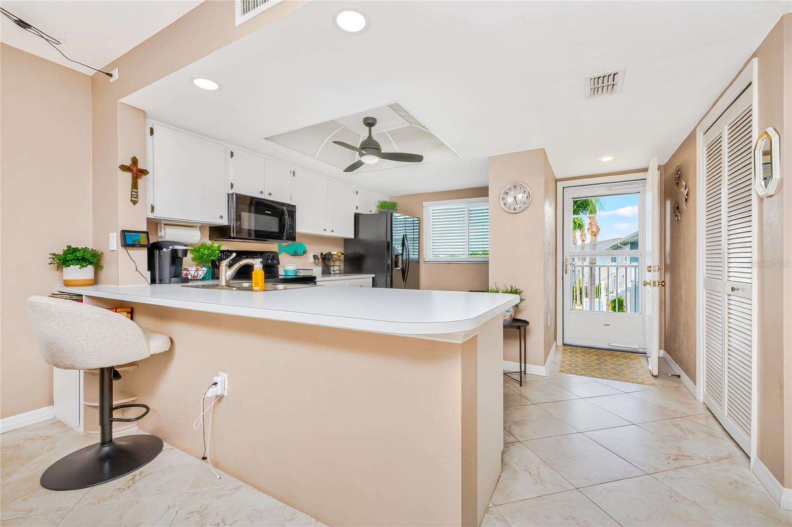 Image 10 of 51 For 12274 Egret Circle 2805