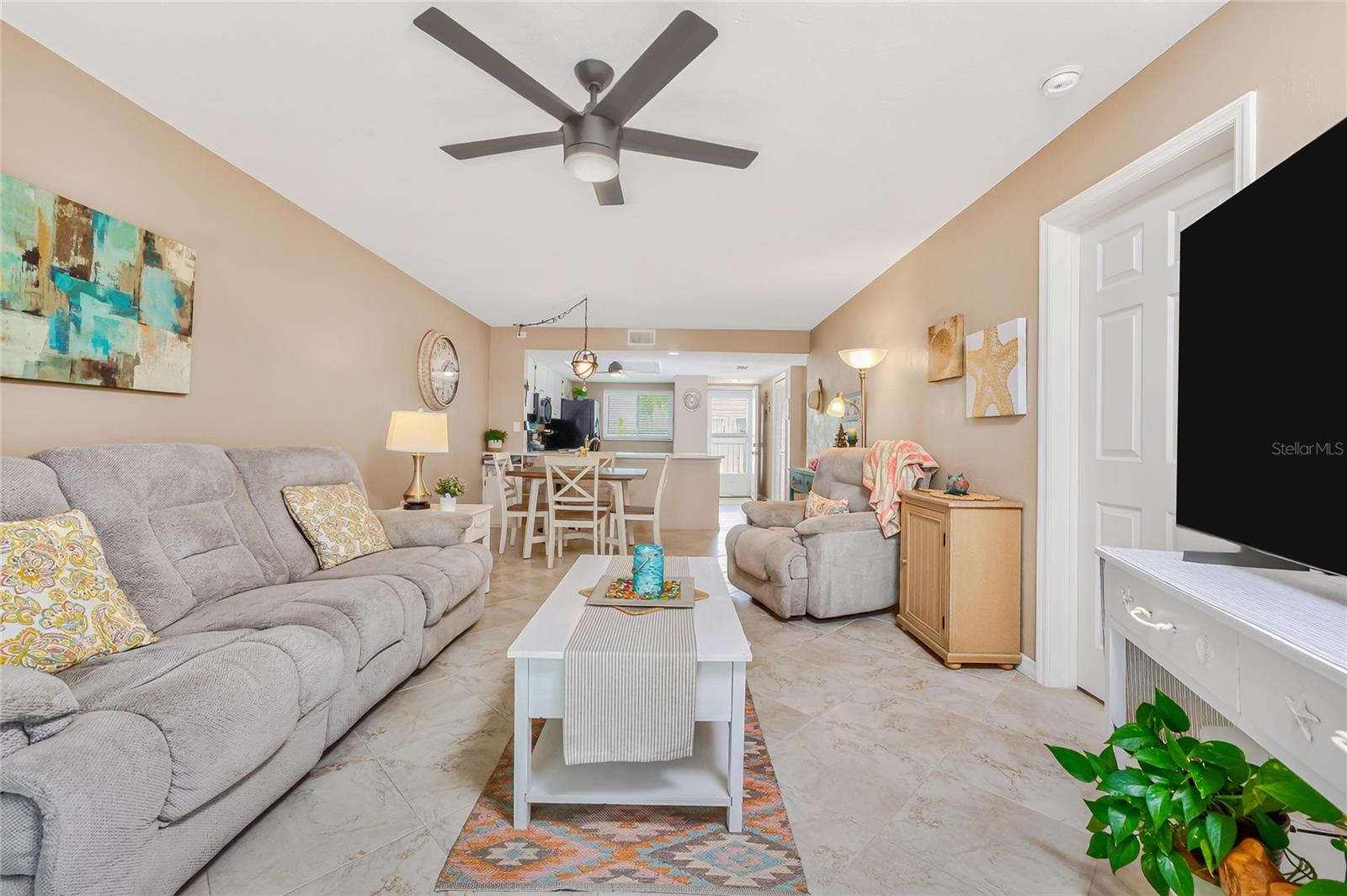 Image 14 of 51 For 12274 Egret Circle 2805