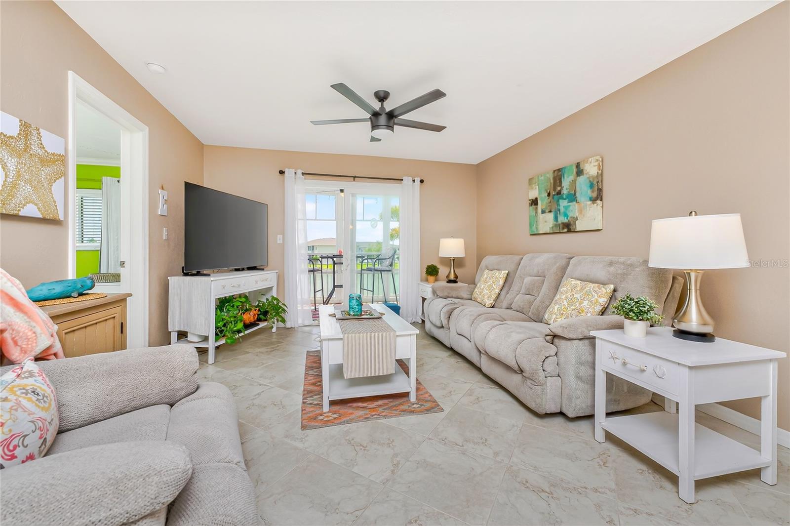 Image 16 of 51 For 12274 Egret Circle 2805