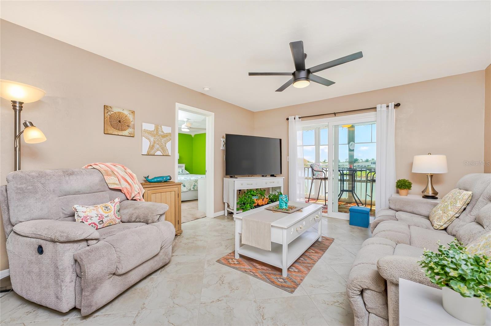 Image 17 of 51 For 12274 Egret Circle 2805