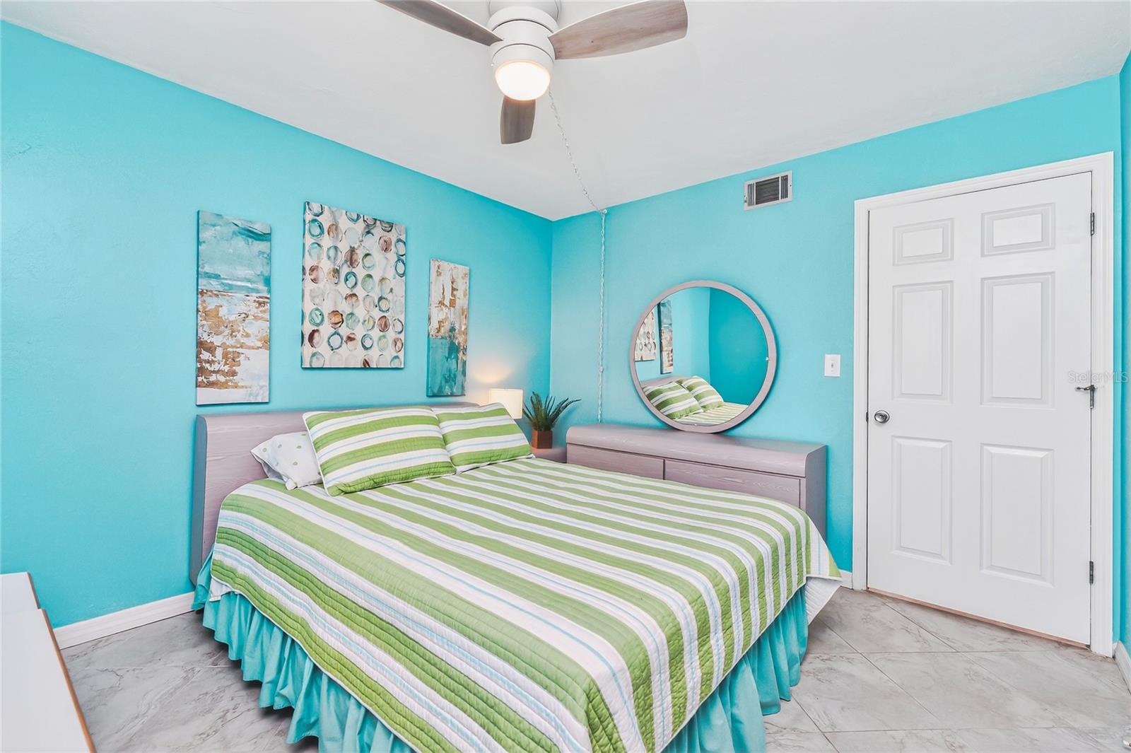 Image 31 of 51 For 12274 Egret Circle 2805