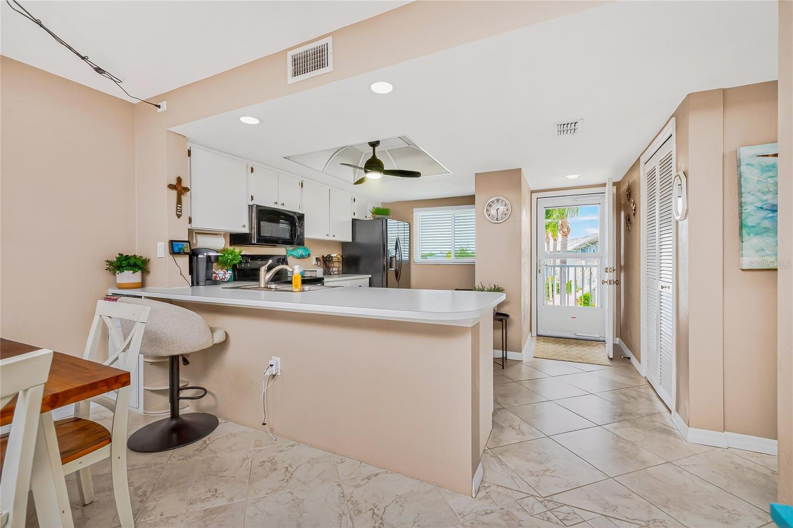 Image 4 of 51 For 12274 Egret Circle 2805