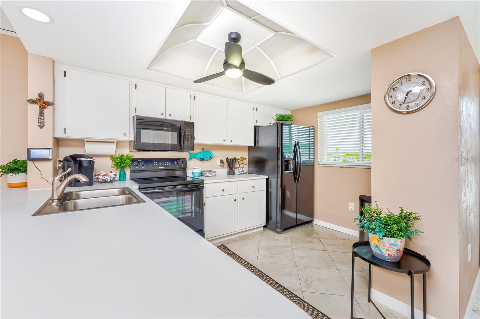 Image 9 of 51 For 12274 Egret Circle 2805