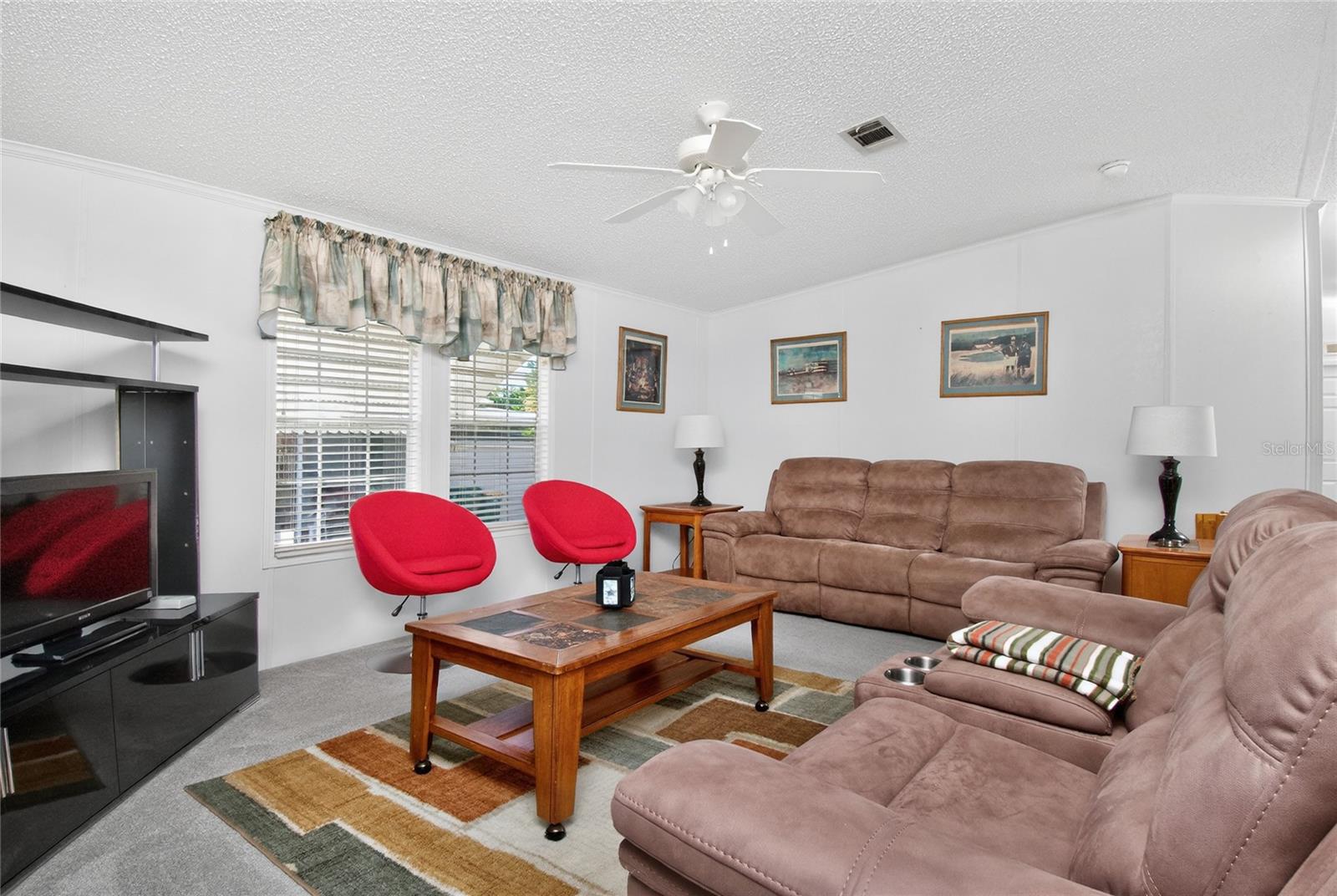 Image 21 of 55 For 24437 Harborview Road 106