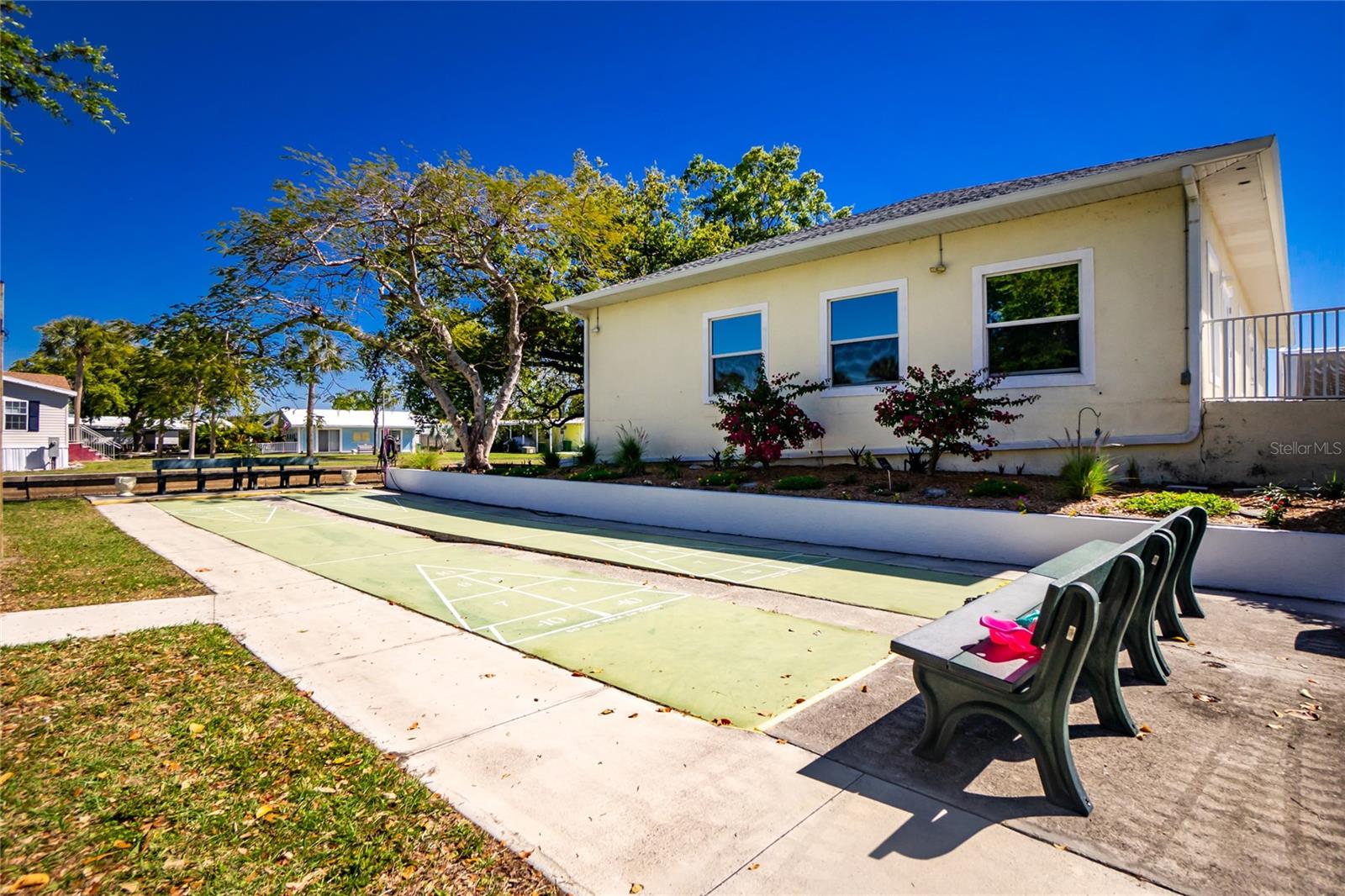 Image 46 of 55 For 24437 Harborview Road 106