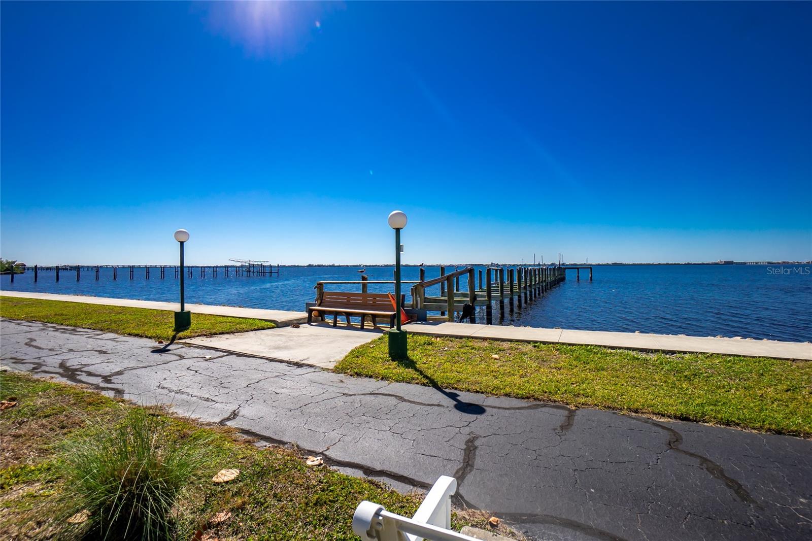 Image 47 of 55 For 24437 Harborview Road 106