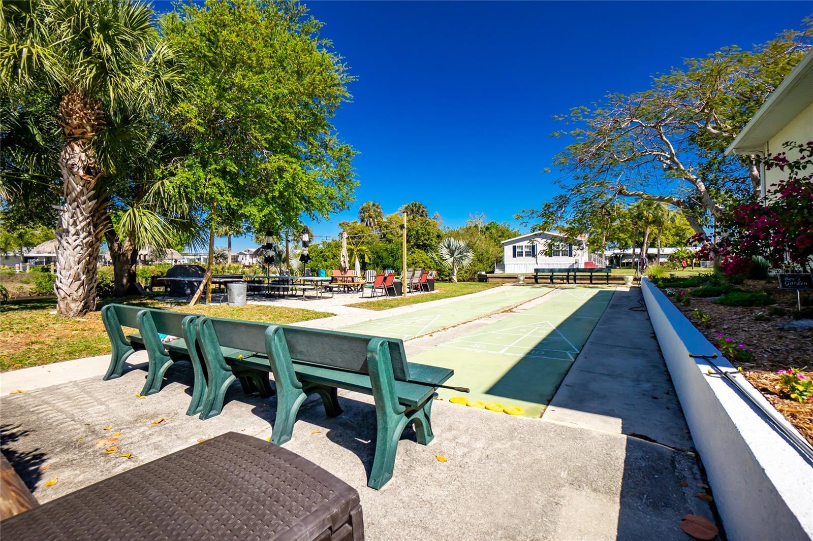 Image 48 of 55 For 24437 Harborview Road 106