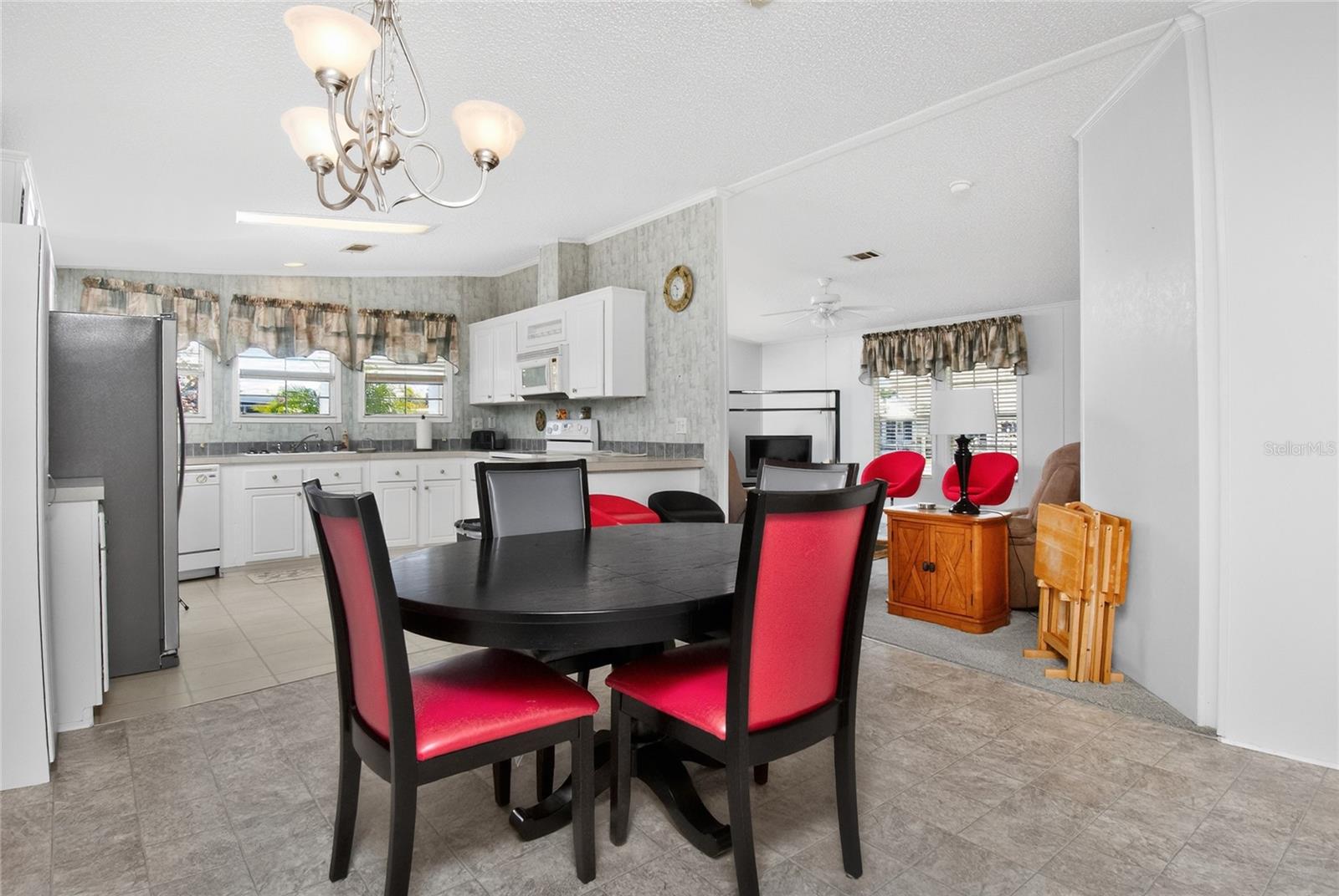 Image 6 of 55 For 24437 Harborview Road 106