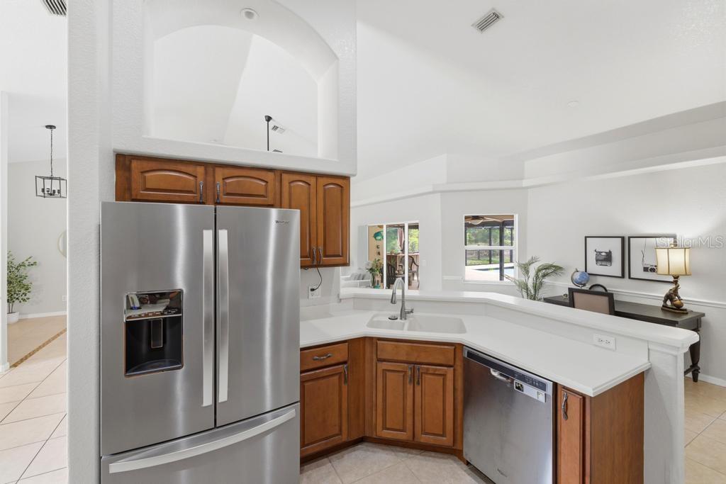 Image 20 of 66 For 2105 Bennett Lane