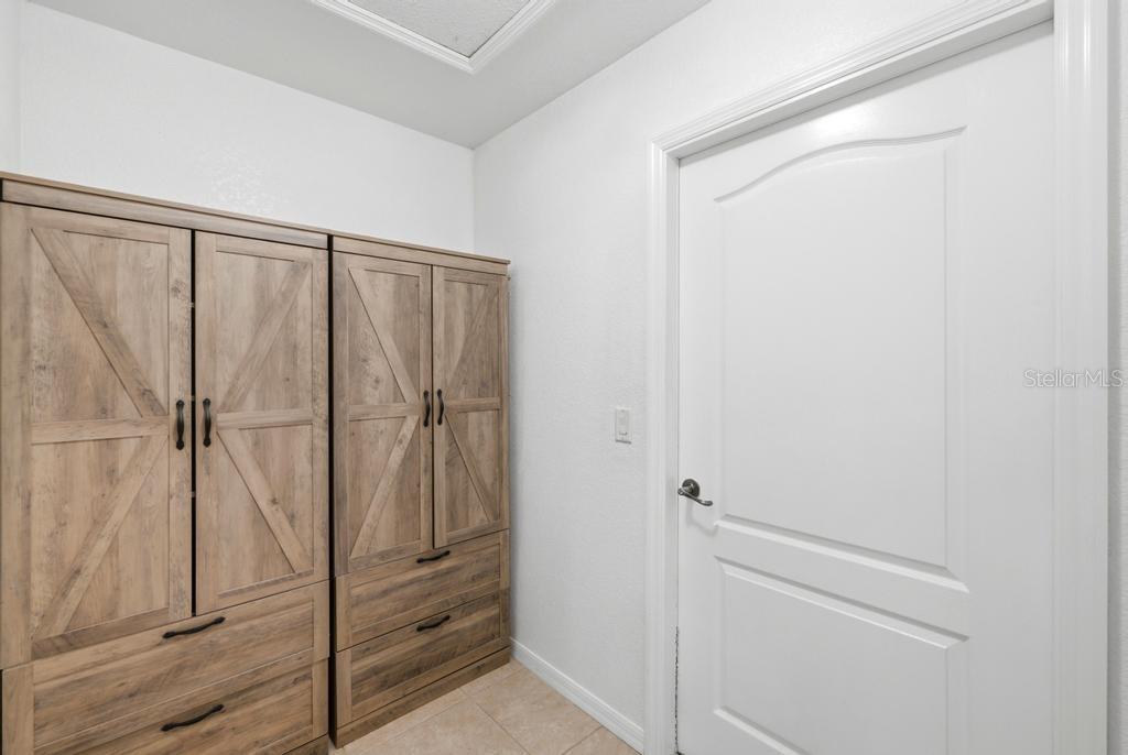 Image 40 of 66 For 2105 Bennett Lane