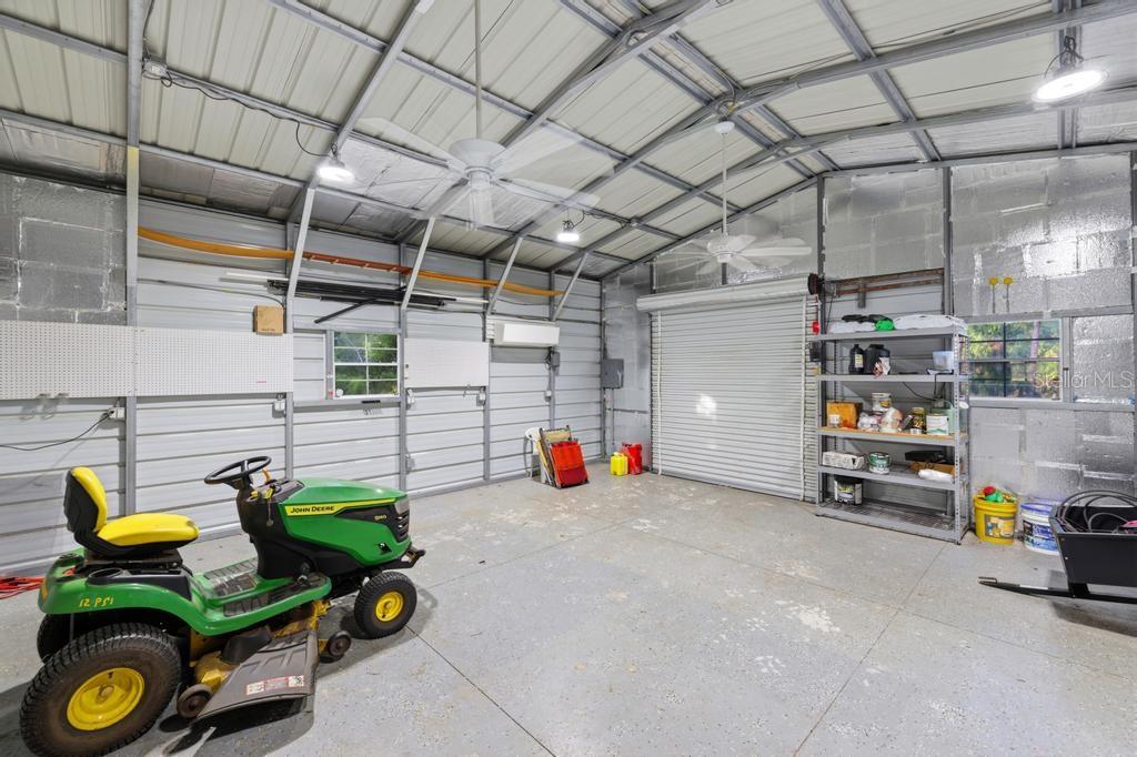 Image 56 of 66 For 2105 Bennett Lane