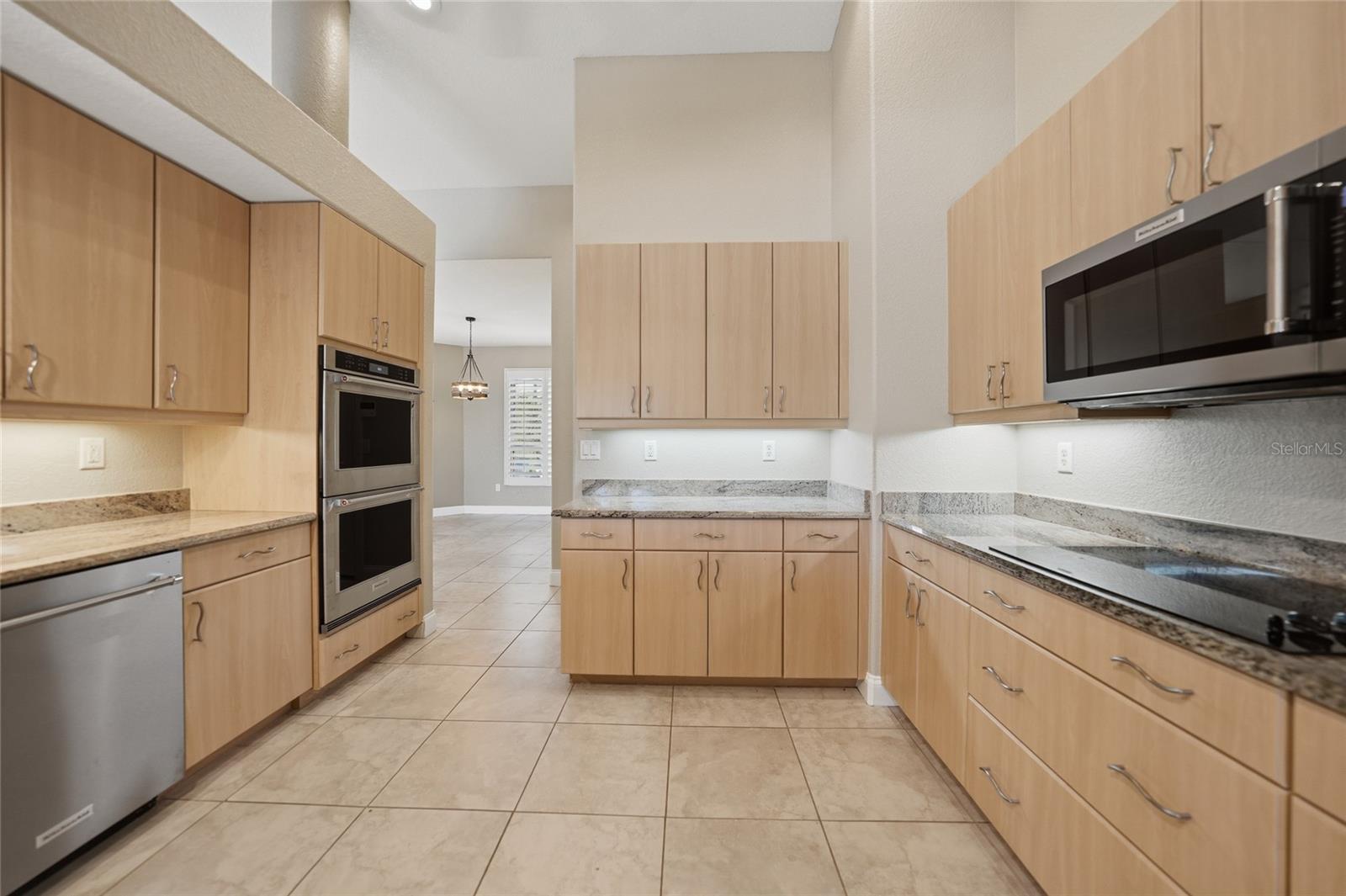 Image 6 of 29 For 718 Antalya Court