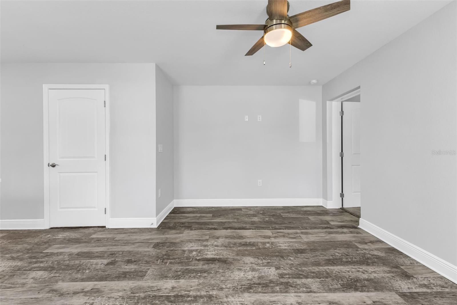 Image 17 of 94 For 301 Virginia Avenue