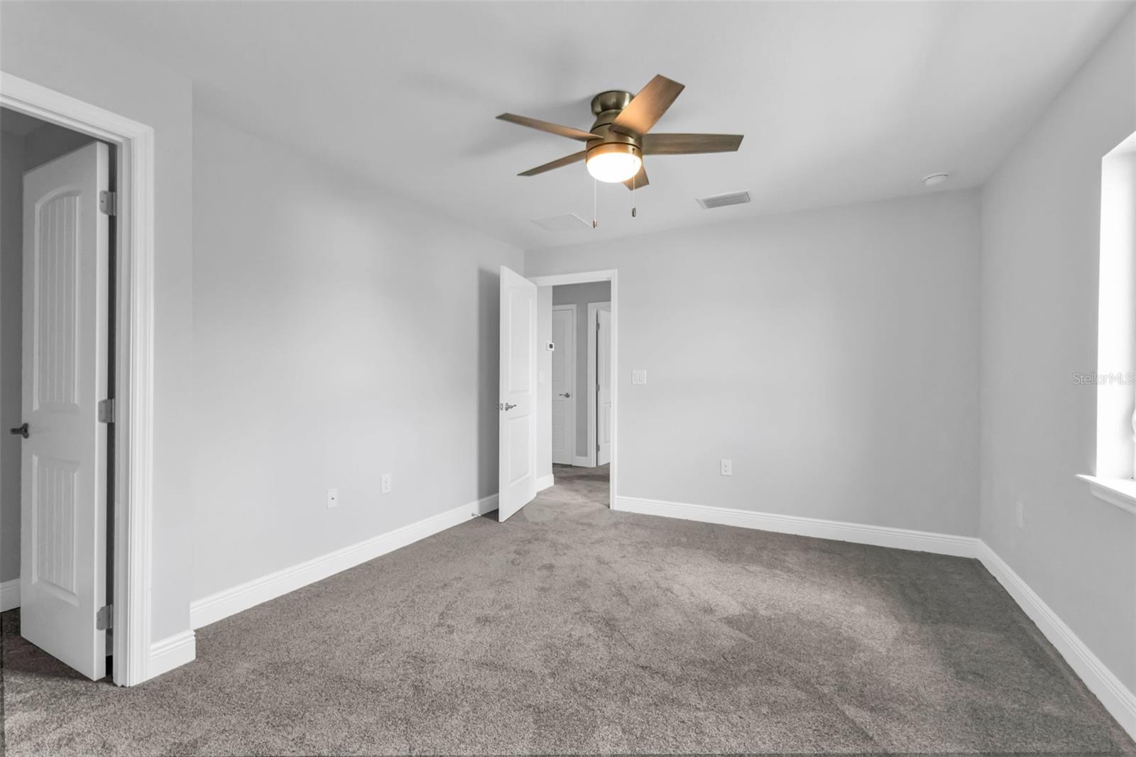 Image 31 of 94 For 301 Virginia Avenue