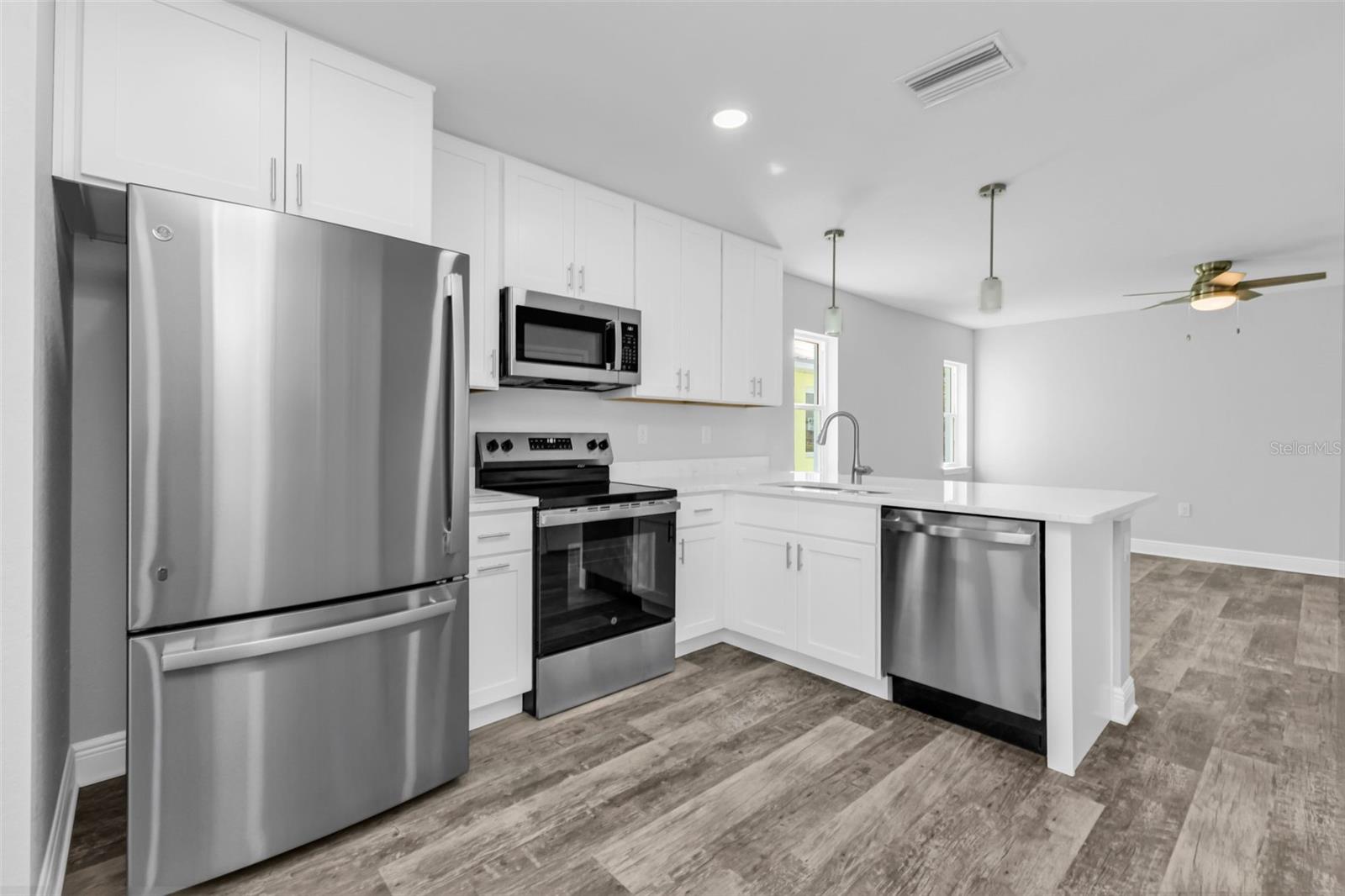 Image 39 of 94 For 301 Virginia Avenue