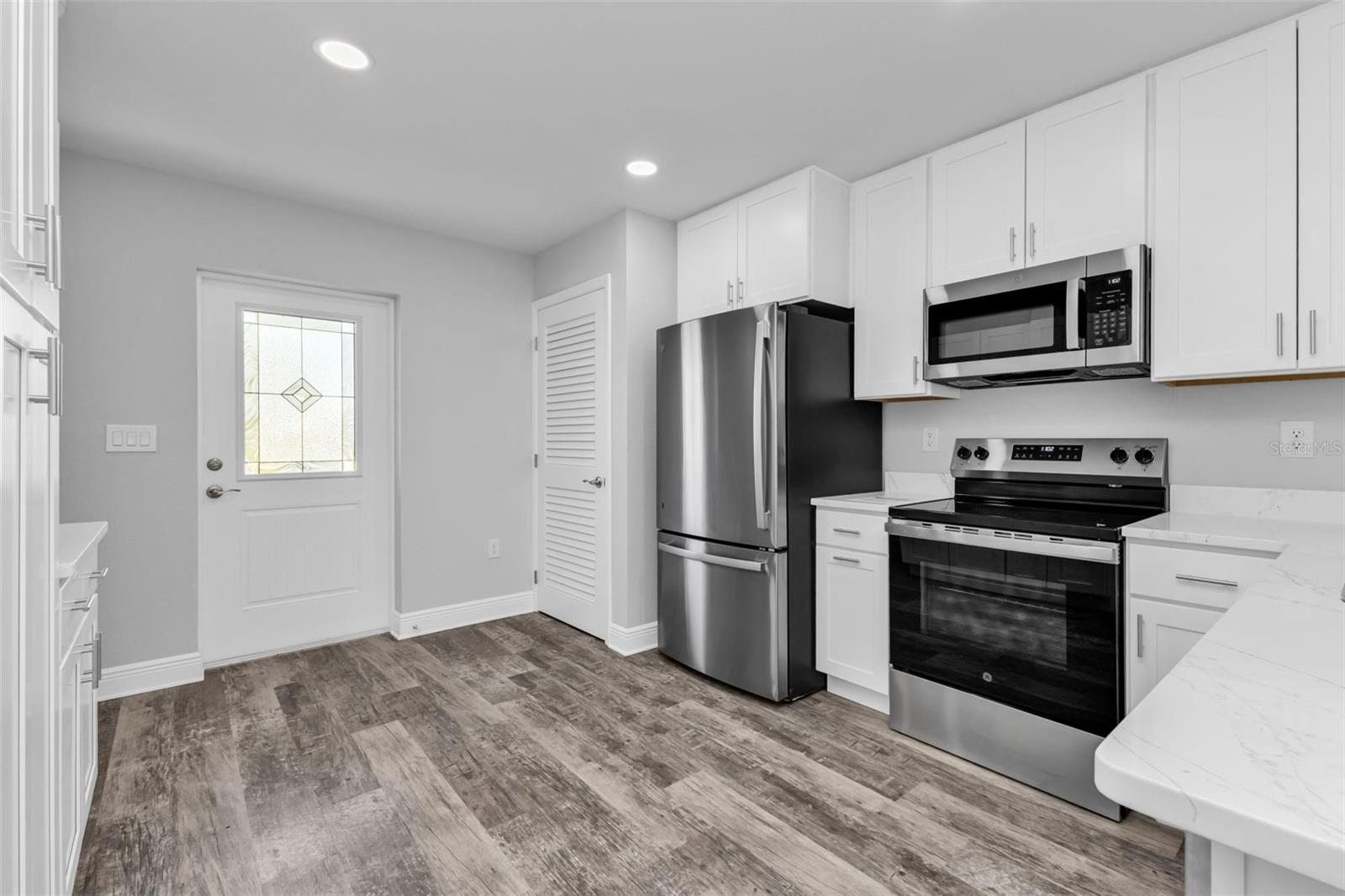 Image 40 of 94 For 301 Virginia Avenue