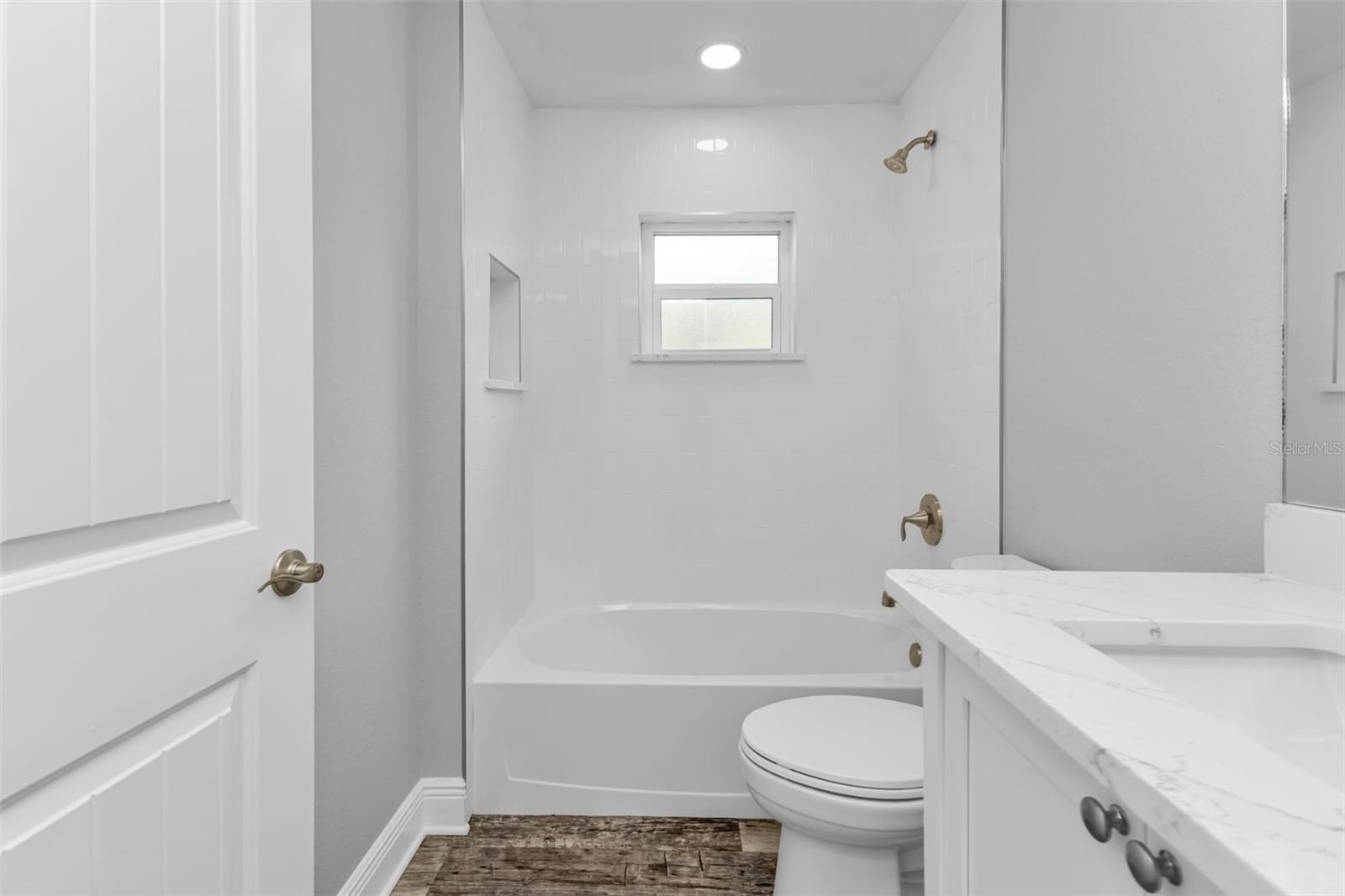 Image 56 of 94 For 301 Virginia Avenue