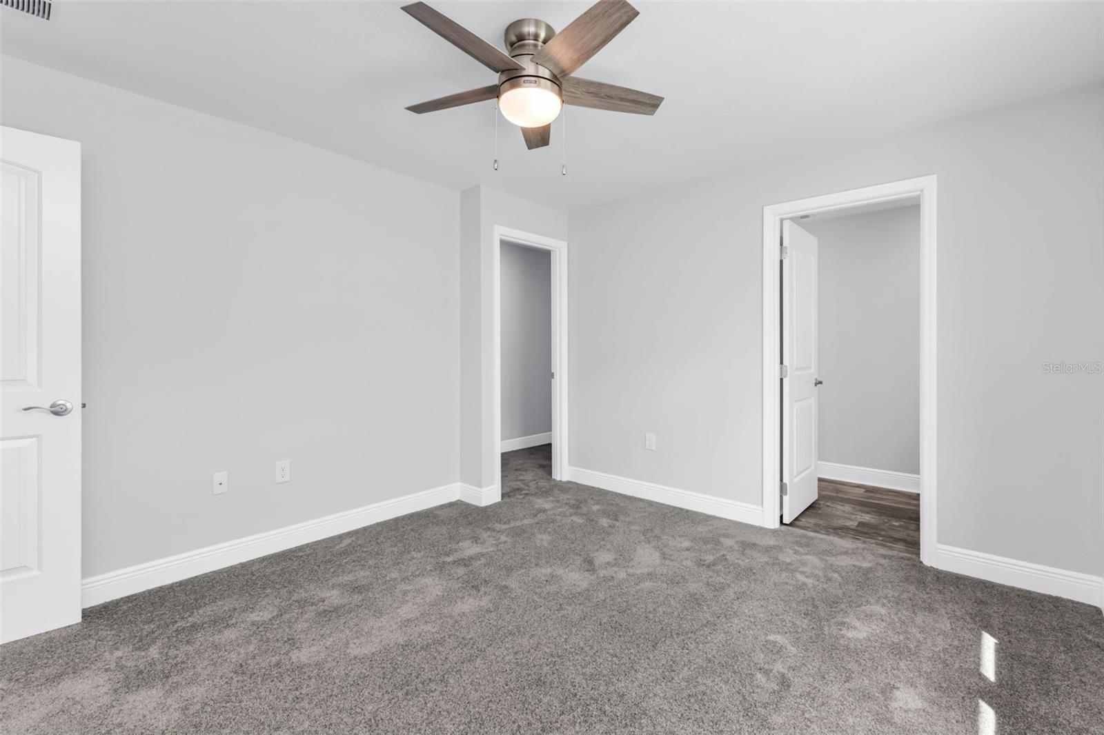 Image 58 of 94 For 301 Virginia Avenue