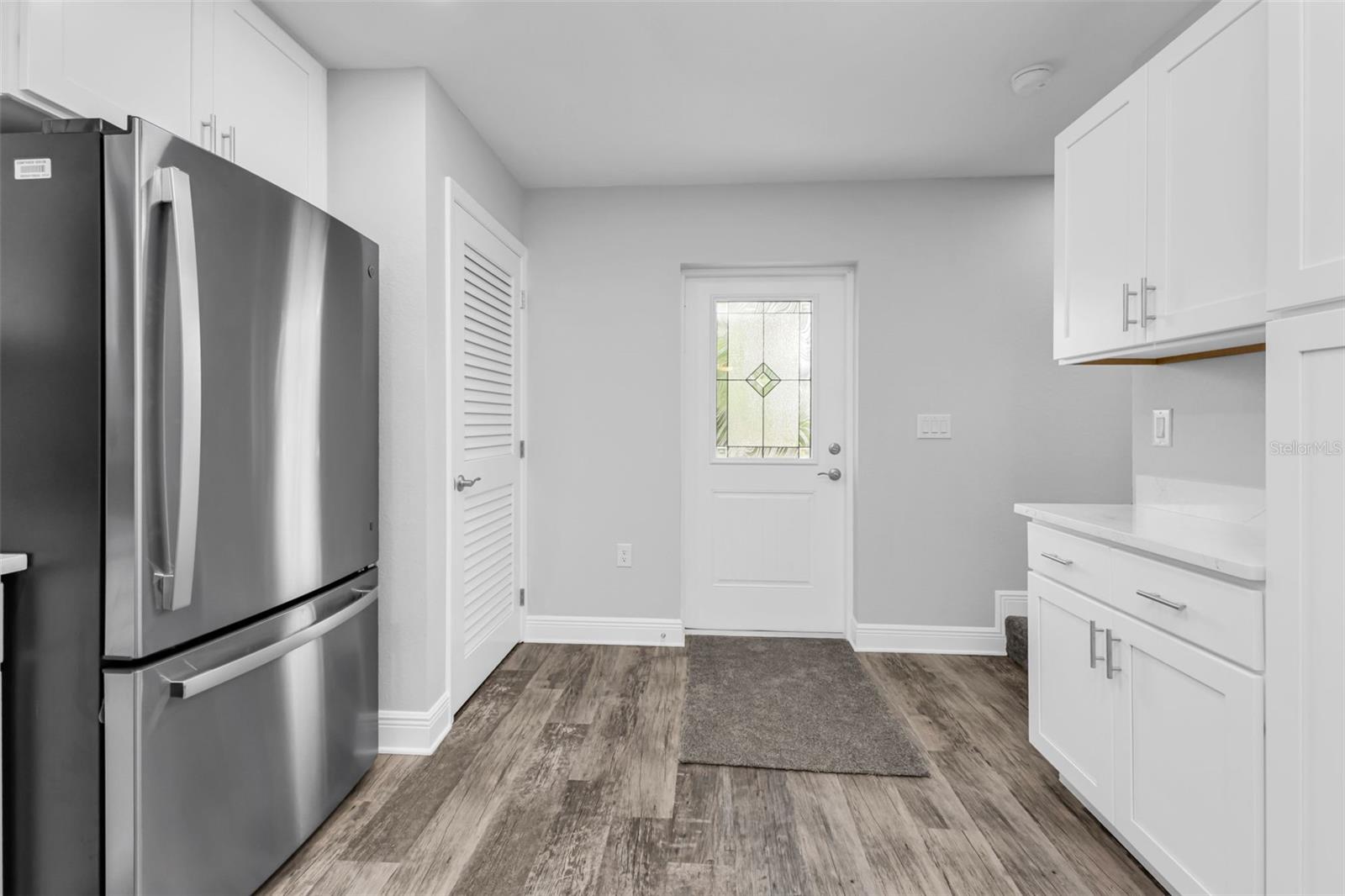 Image 9 of 94 For 301 Virginia Avenue