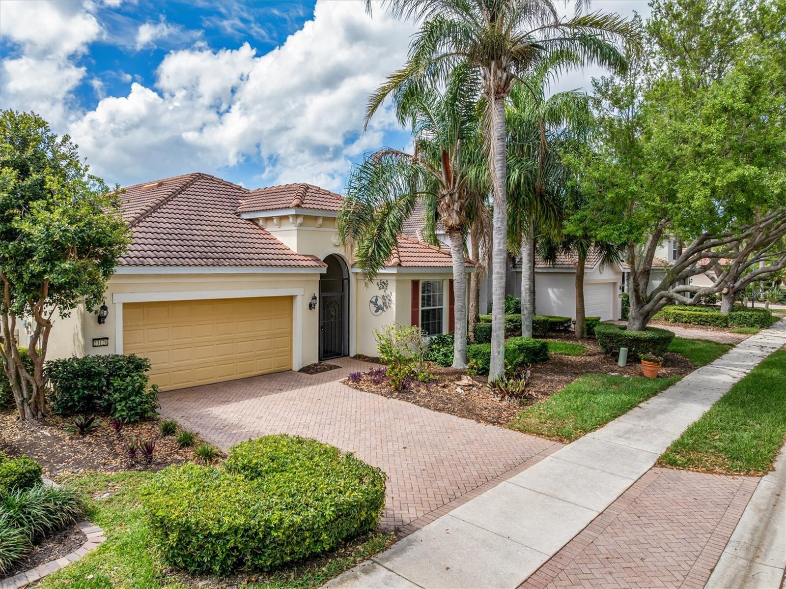 Image 36 of 52 For 23126 Copperleaf Drive