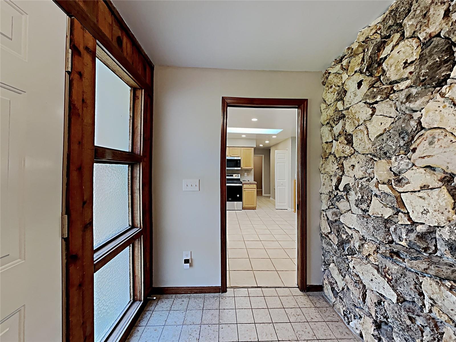 Image 3 of 20 For 236 Duncan Trail