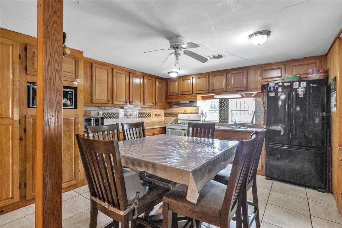 Image 12 of 63 For 1326 Forrest Avenue