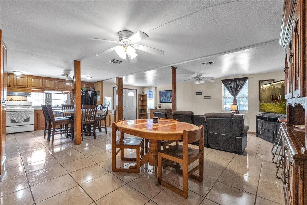 Image 19 of 63 For 1326 Forrest Avenue