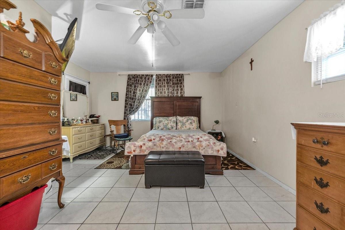 Image 21 of 63 For 1326 Forrest Avenue