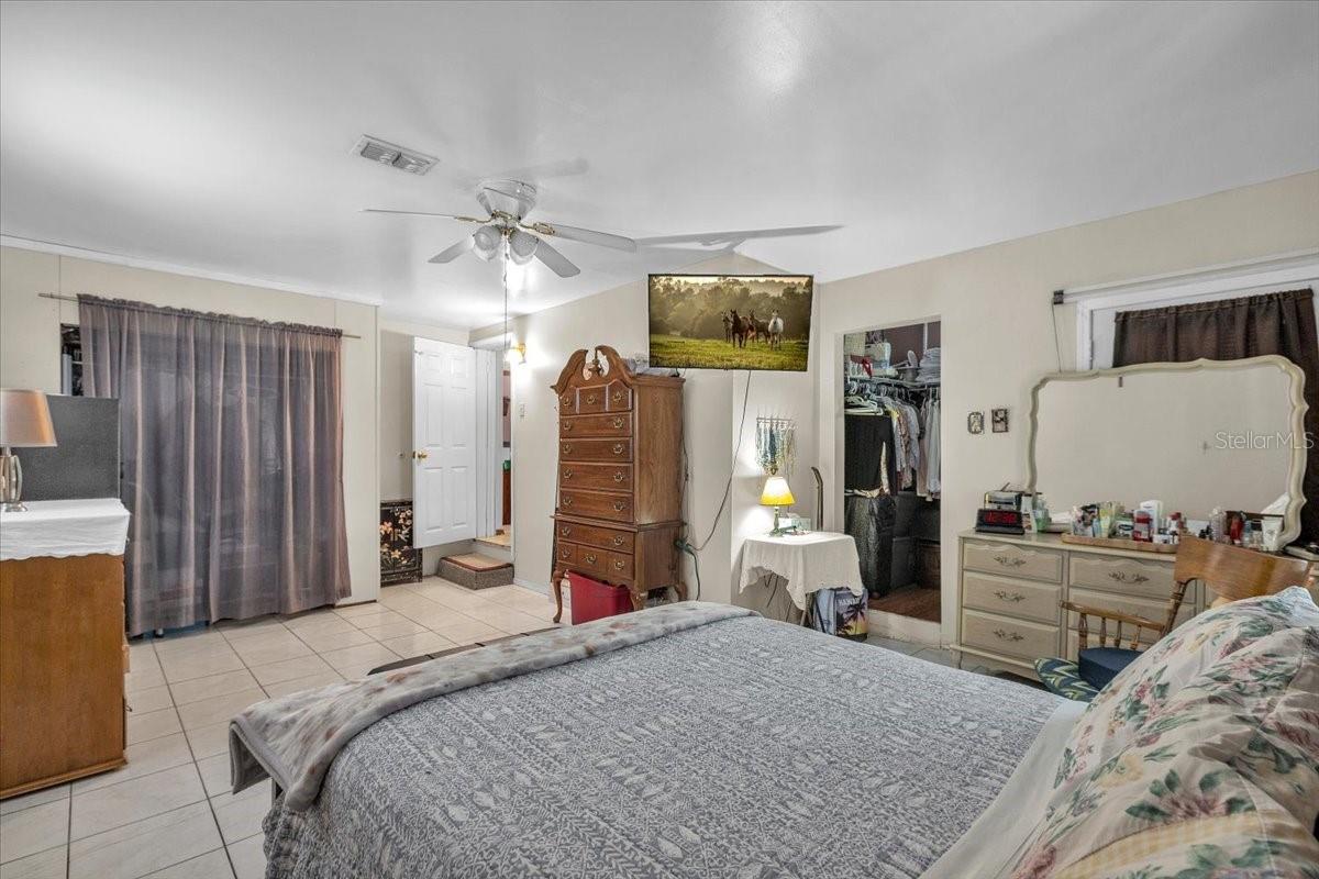 Image 23 of 63 For 1326 Forrest Avenue