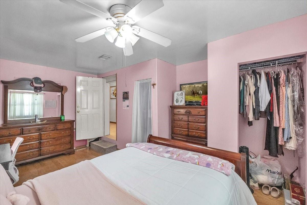 Image 30 of 63 For 1326 Forrest Avenue