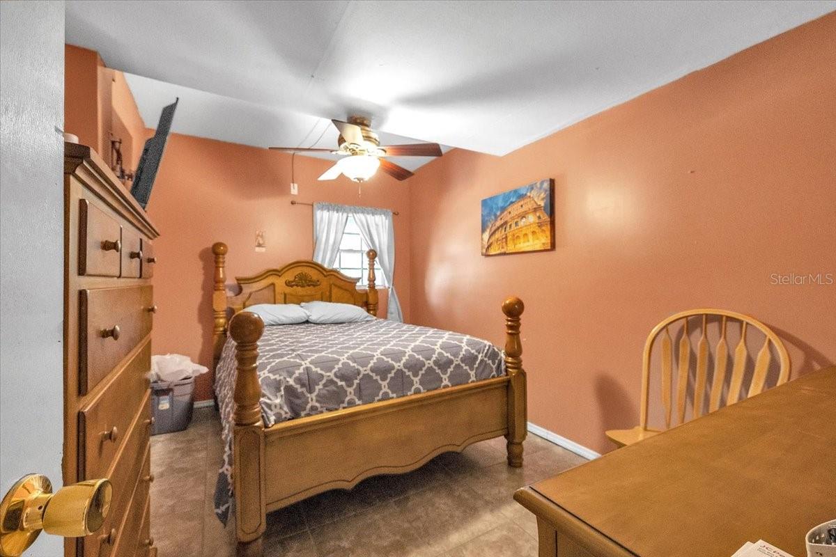 Image 35 of 63 For 1326 Forrest Avenue