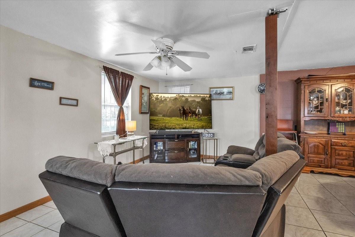 Image 9 of 63 For 1326 Forrest Avenue